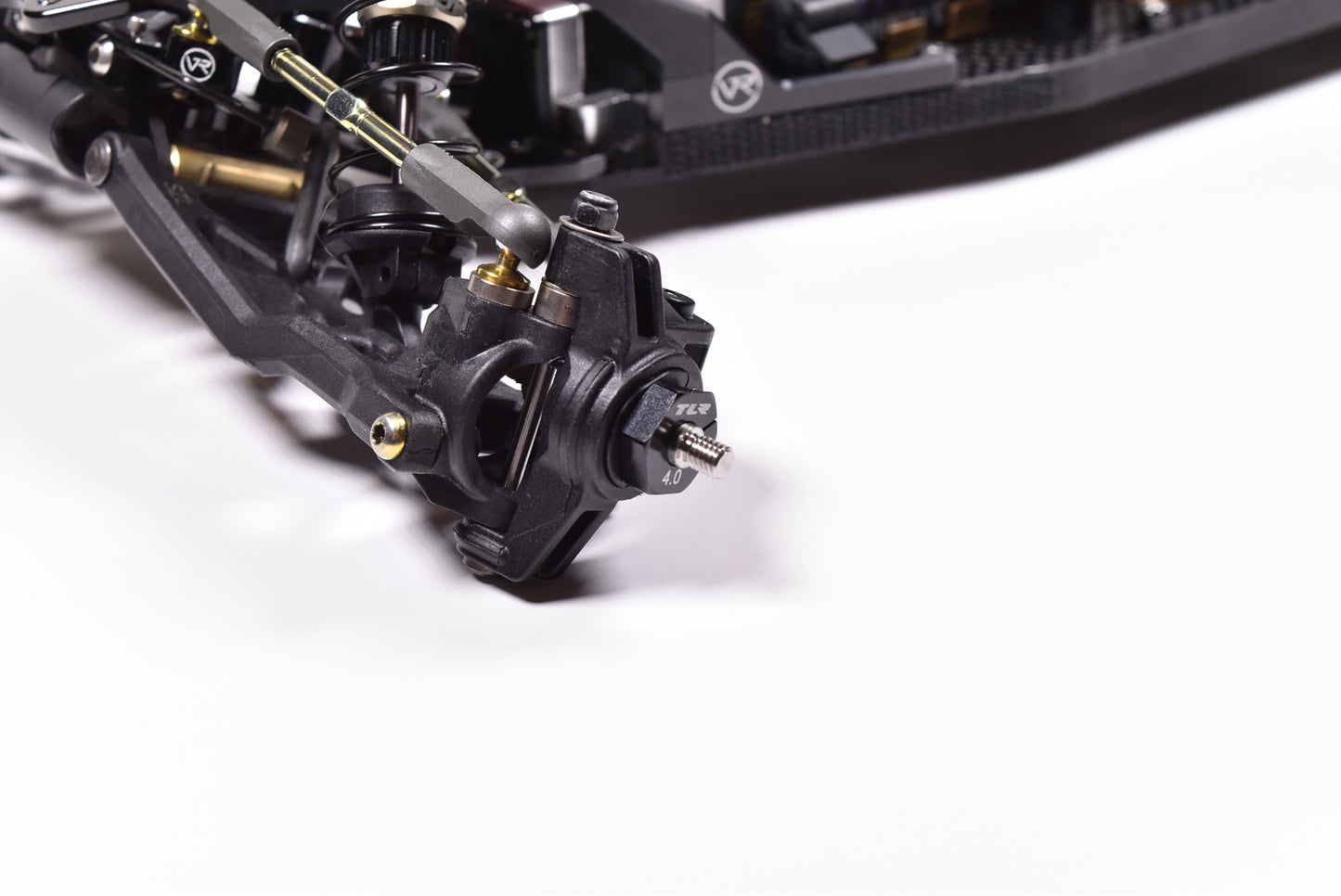 TLR 22 5.0 Titanium Front Axle